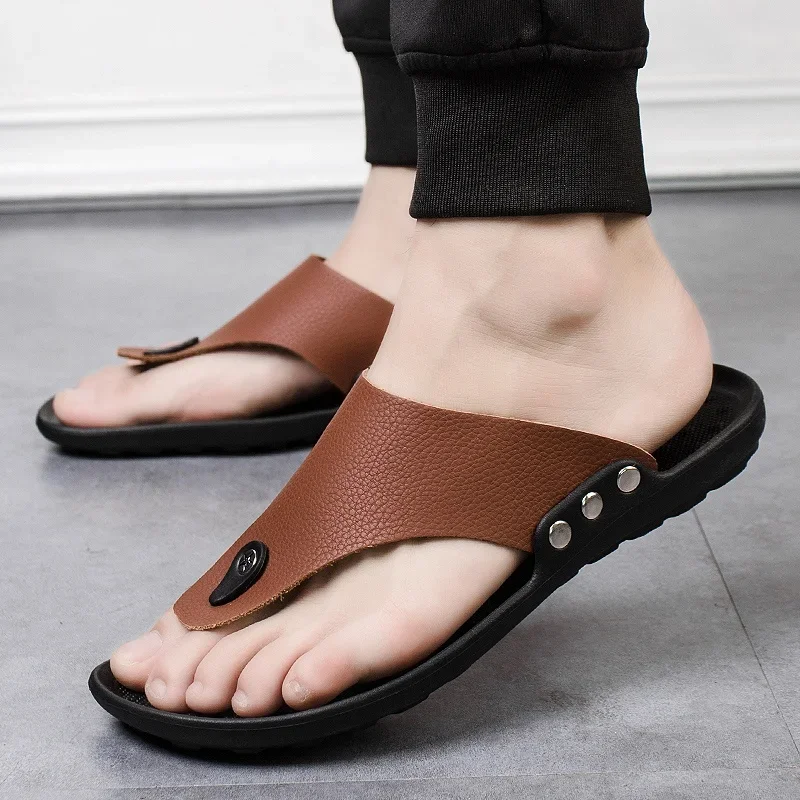 YRZL Summer Slippers Flip Flops, Light And Stylish For Men