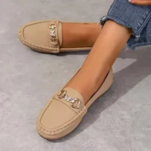 Very Comfortable And Elegant Flat Sneakers For Women